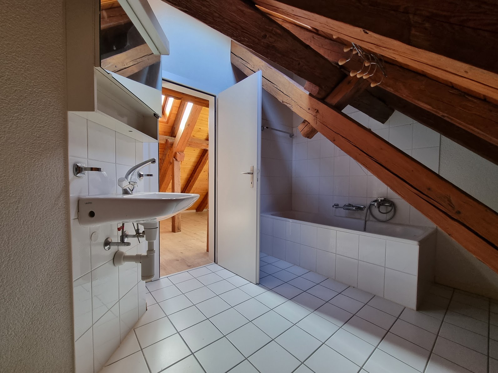 Rue du Ruisseau 9, Buttes
