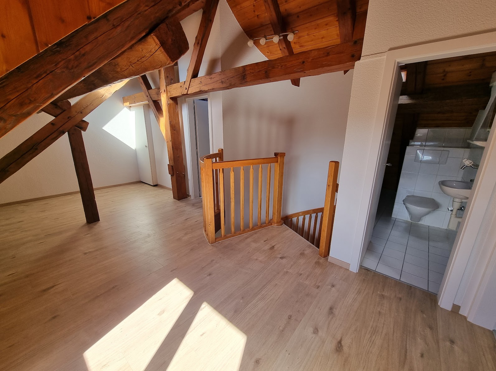 Rue du Ruisseau 9, Buttes