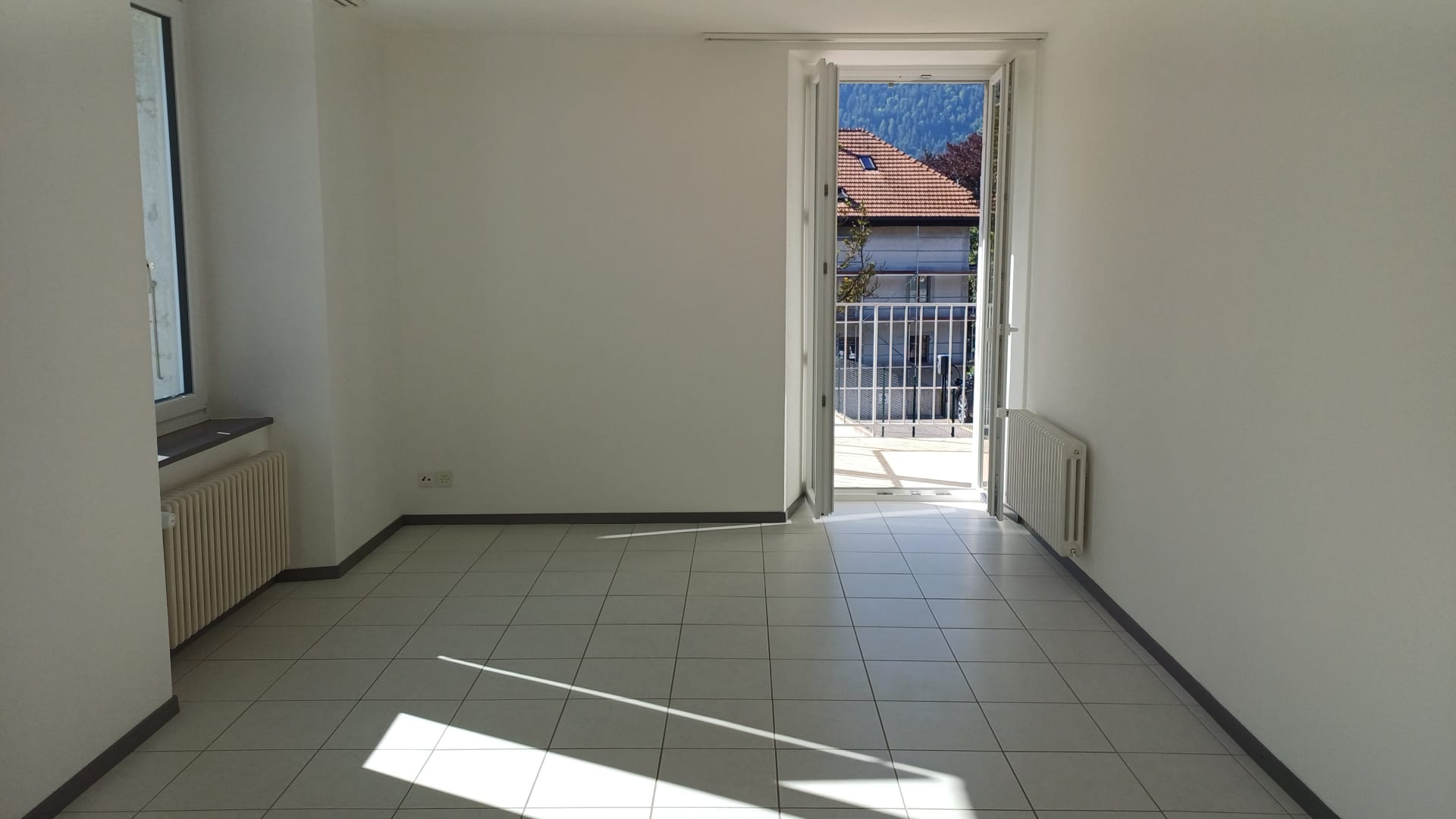 Rue de la Gare 12, 2105 Travers