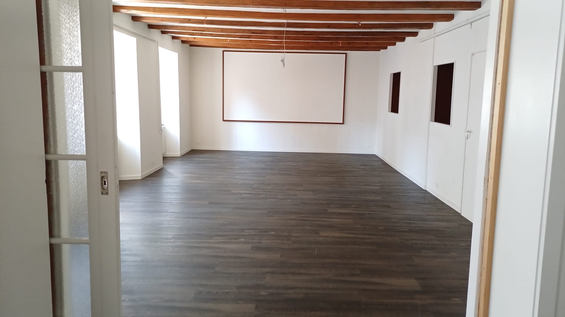 Rue du Temple 23 – Local commercial