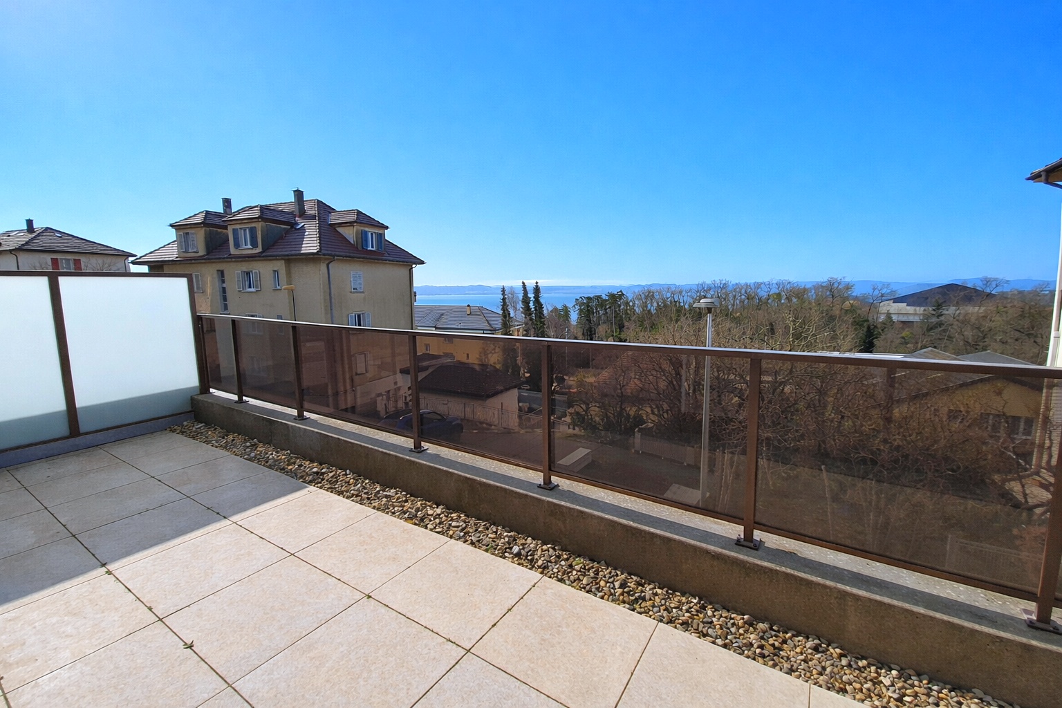 Rue Louis-Bourguet 5 – 2000 Neuchâtel