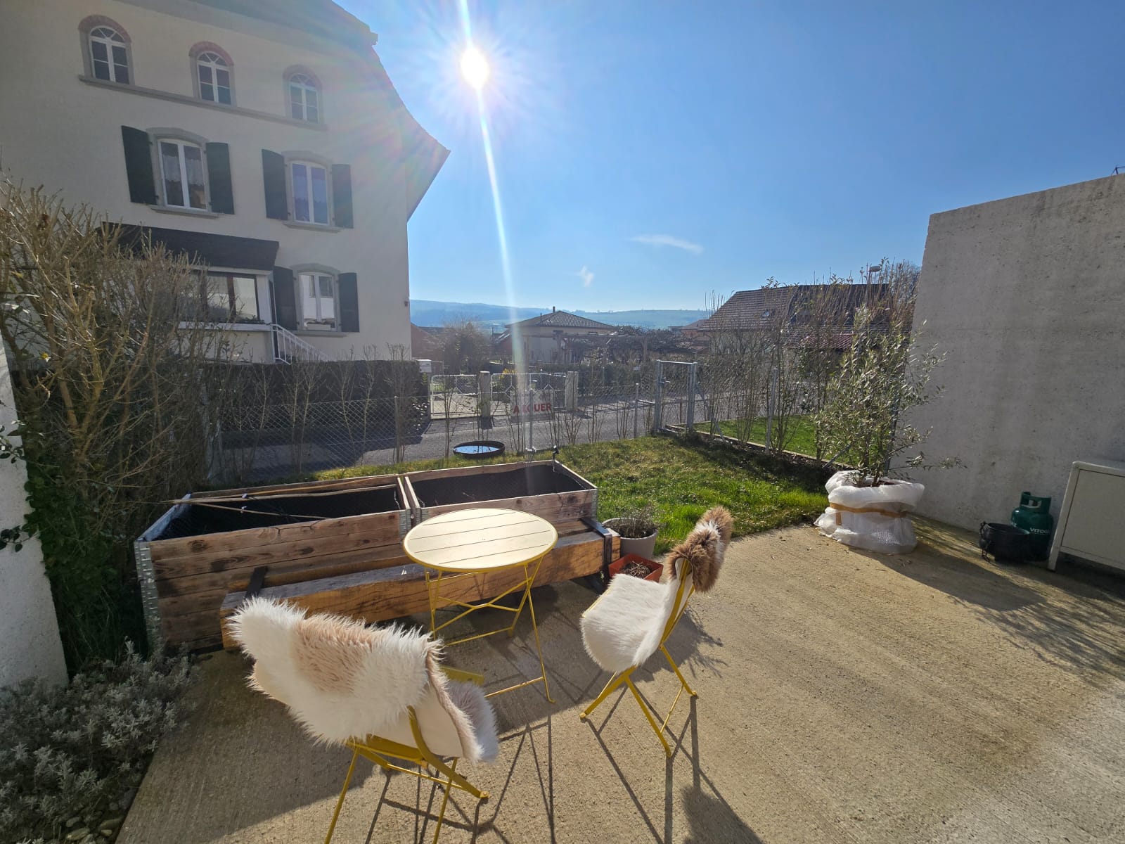 Midi 6a – 1522 Lucens VD