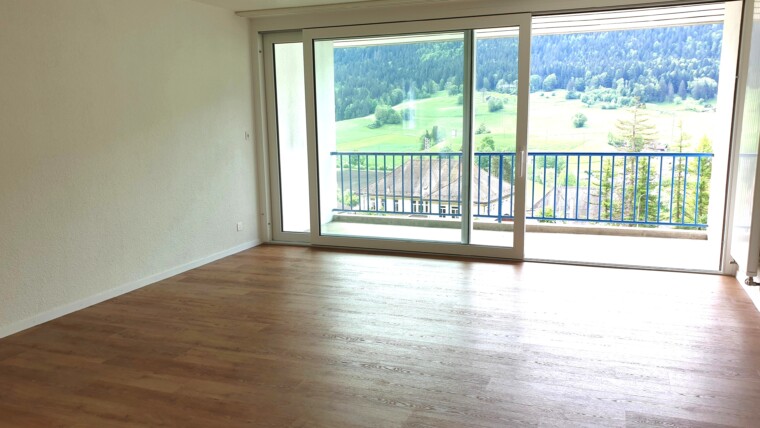 Champ-du-Môtier 9 / 5,5 pces – 2105 Travers